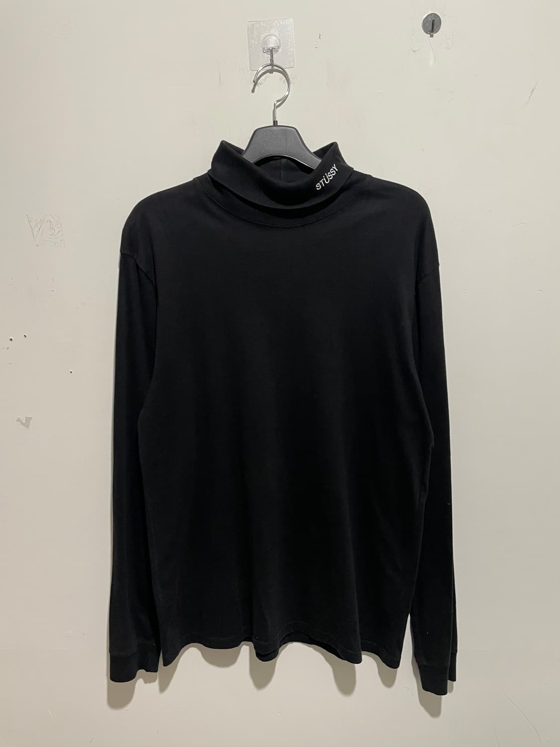 스투시 터틀넥 긴팔 티셔츠 블랙 상품이미지2