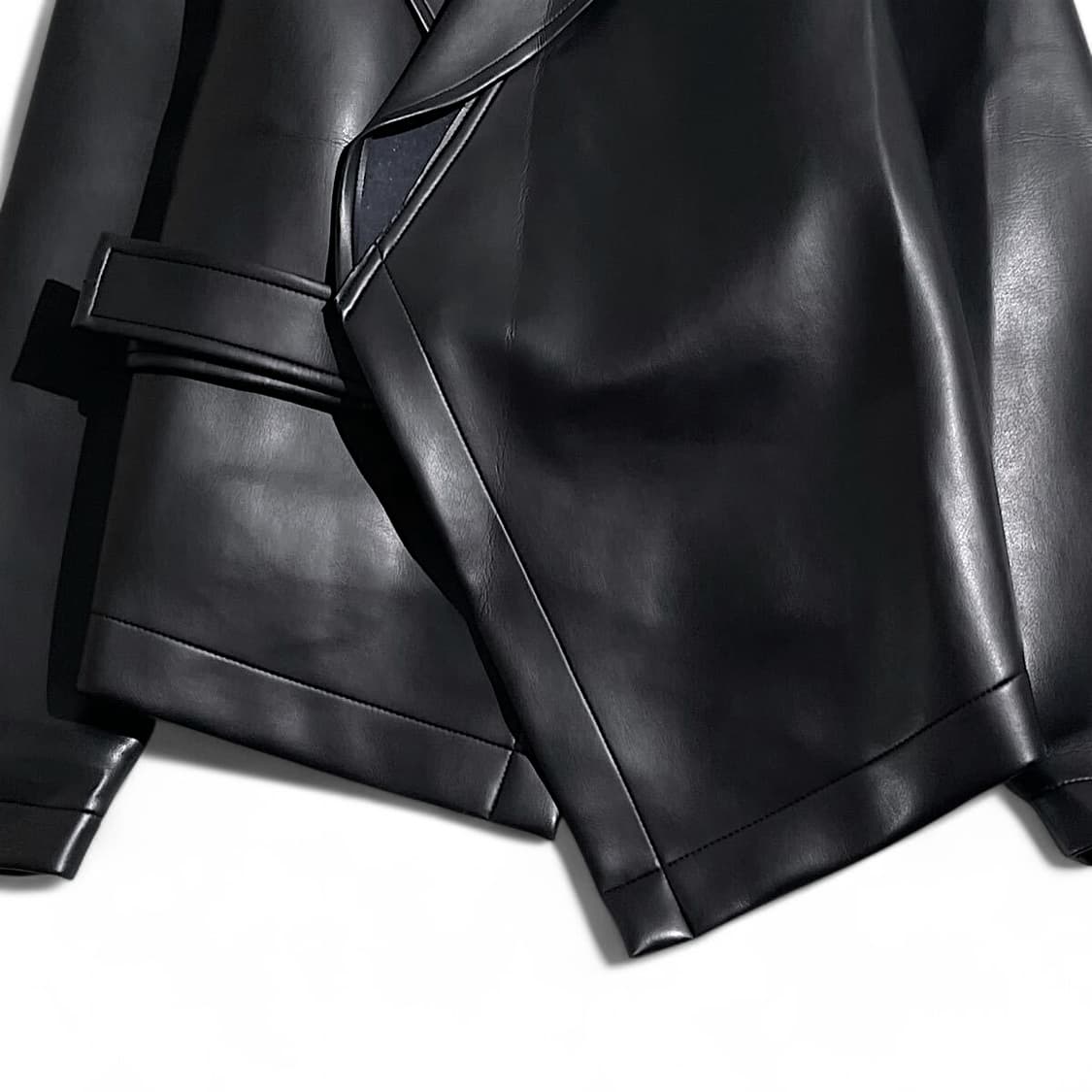 꼼데가르송 레이디스 가죽 벨티드 라이더 자켓 상품이미지5