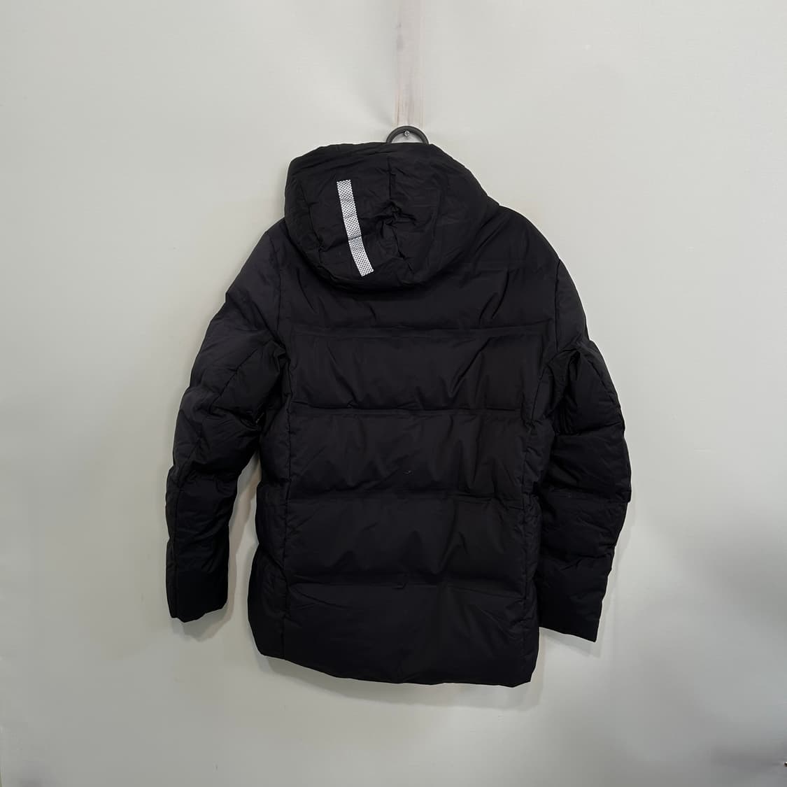 밀레 엠리밋 남성 패딩 100 블랙 상품이미지3