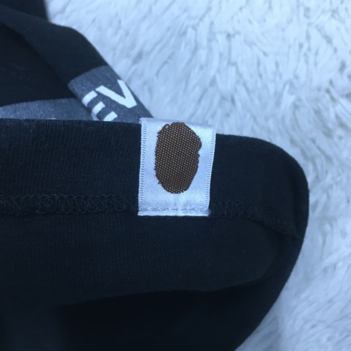 에이프 스왈로브스키 22주년 반팔티 DD16 상품이미지3