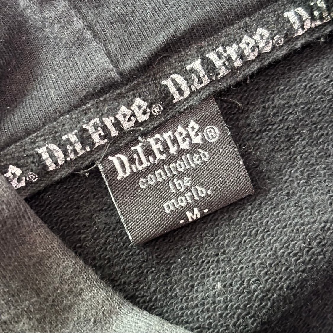 디제이프리(D.J.Free) 오리엔탈 드래곤 그래픽 후드티 상품이미지8