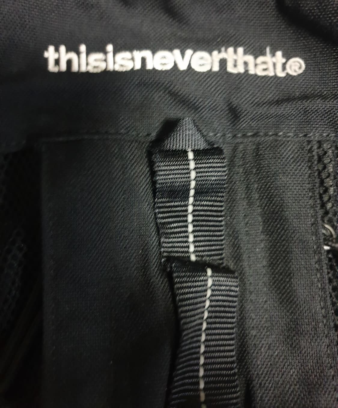 디스이즈네버댓 백팩 블랙 상품이미지3