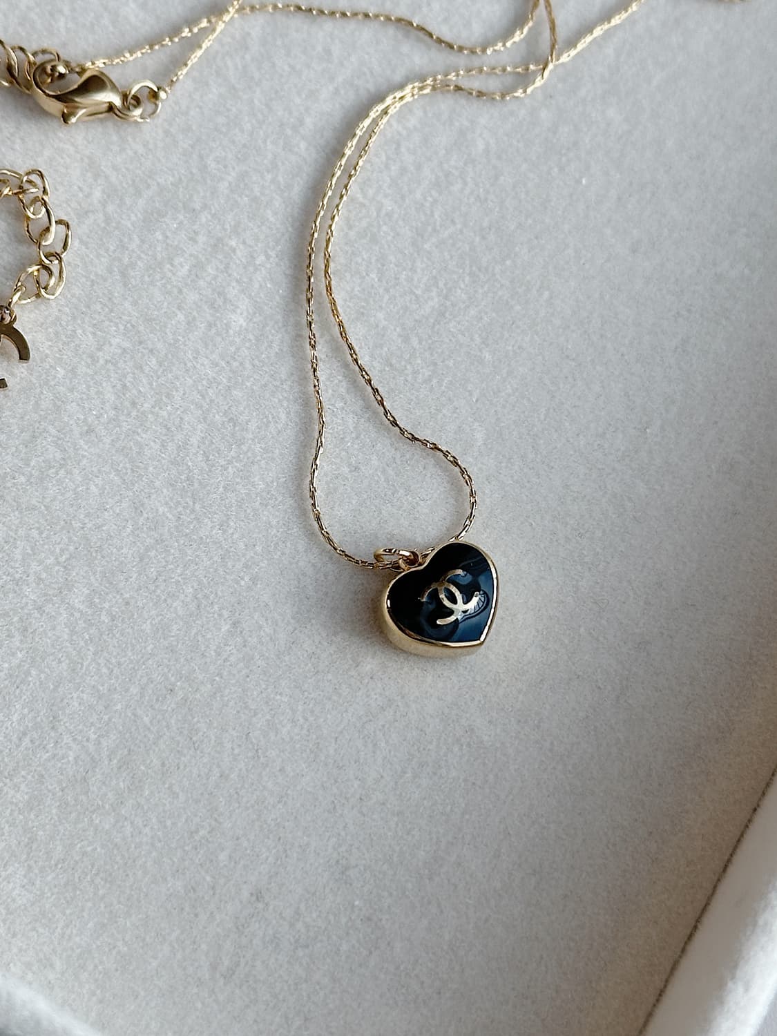 샤넬 미니 하트 목걸이 상품이미지2