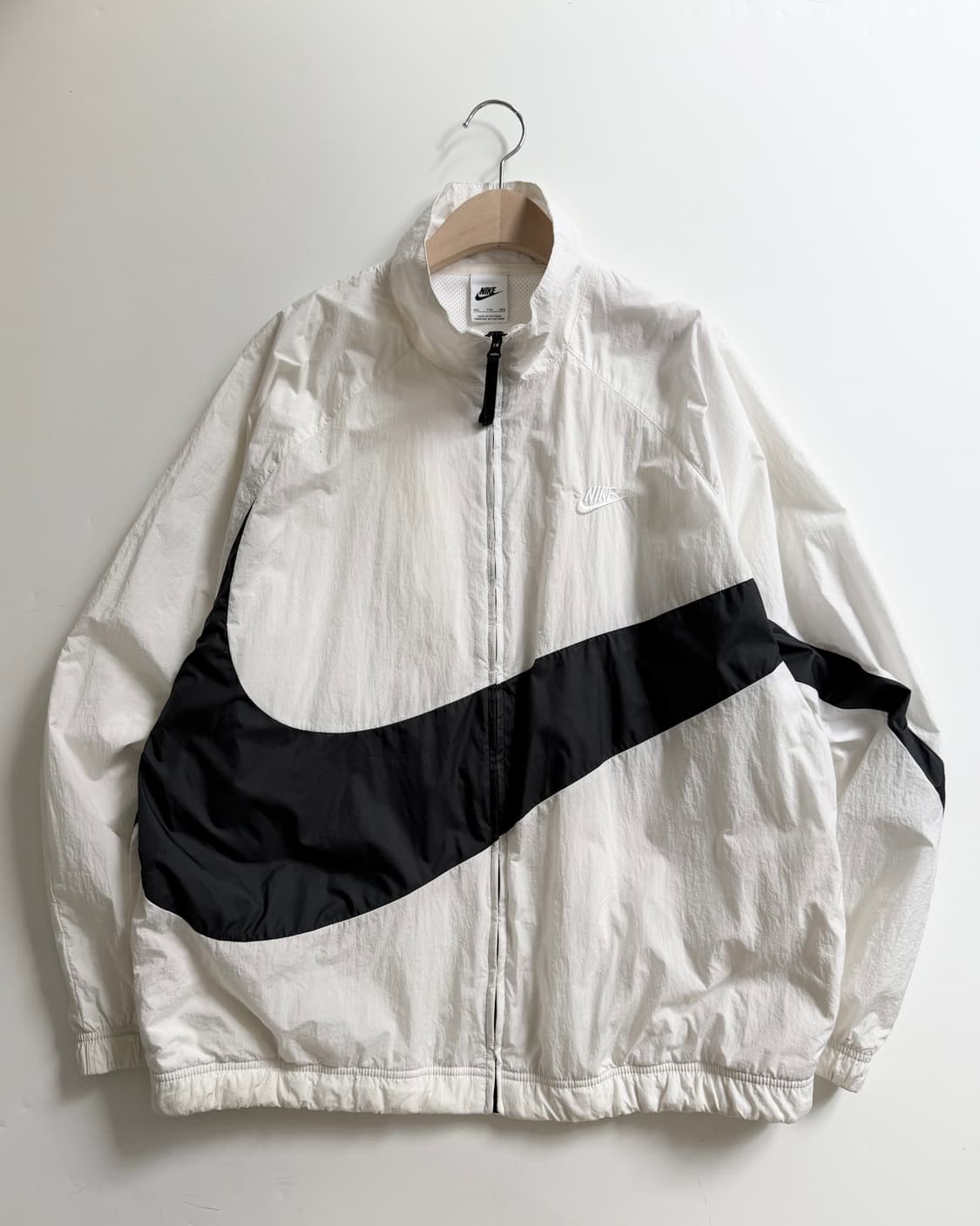 Nike 나이키 화이트컬러 빅스우시 바람막이 자켓 상품이미지1