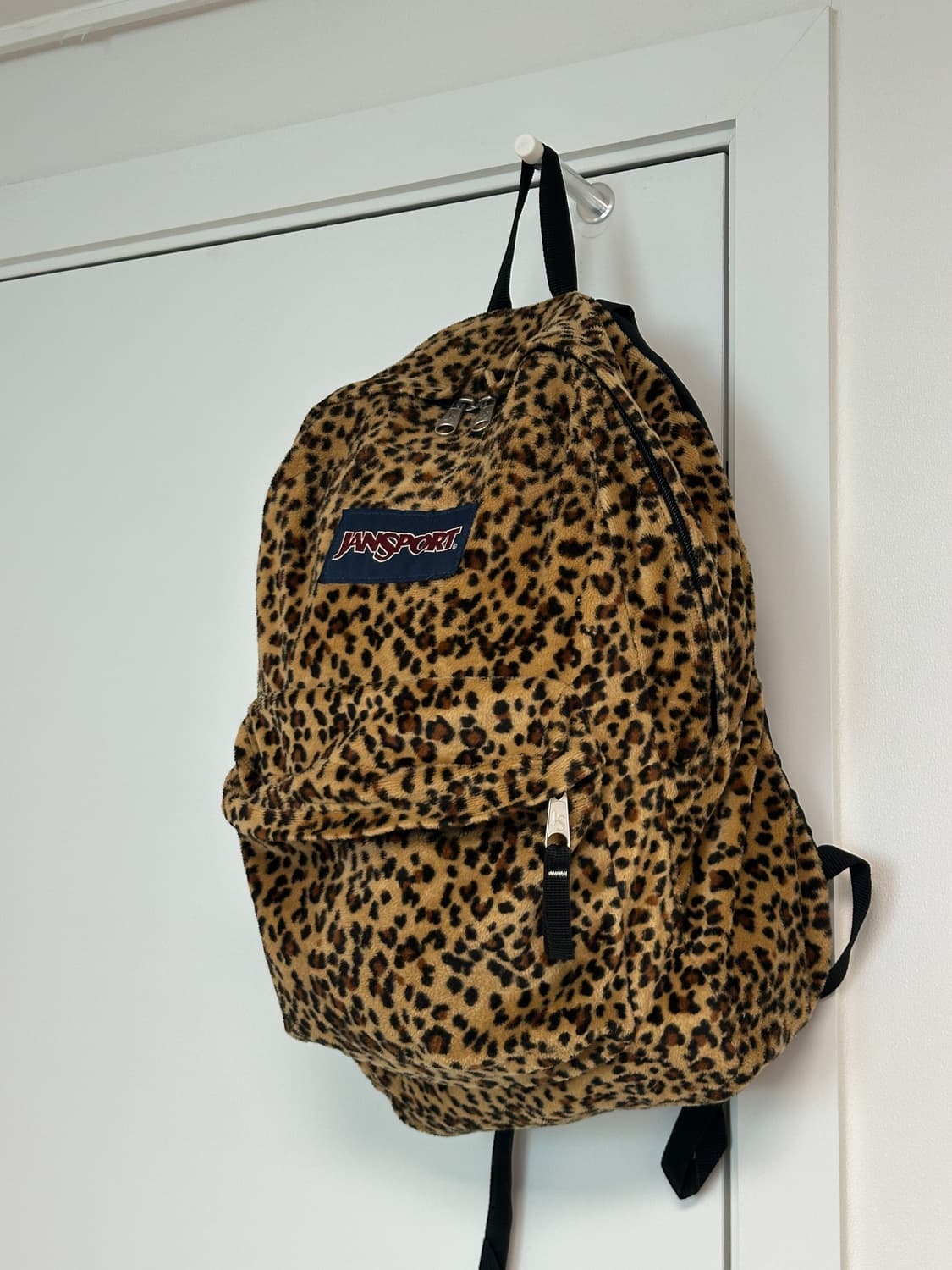잔스포츠 레오파드 호피 백팩 상품이미지2