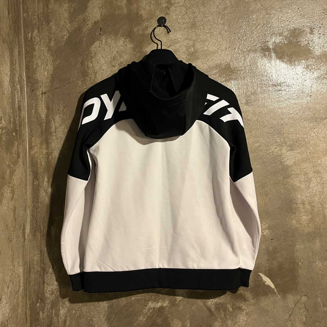 다이나핏 후드집업 상품이미지3