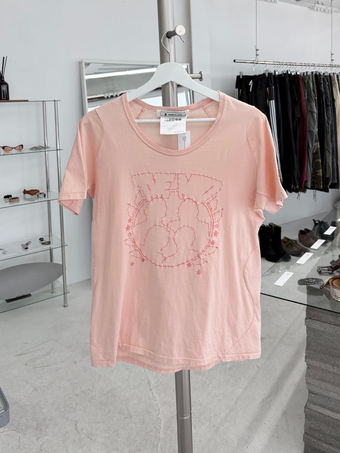 언리얼에이지 자수 패널 티셔츠 상품이미지1