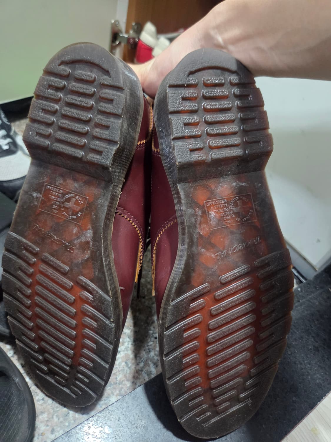 닥터마틴 버건디 42 상품이미지3