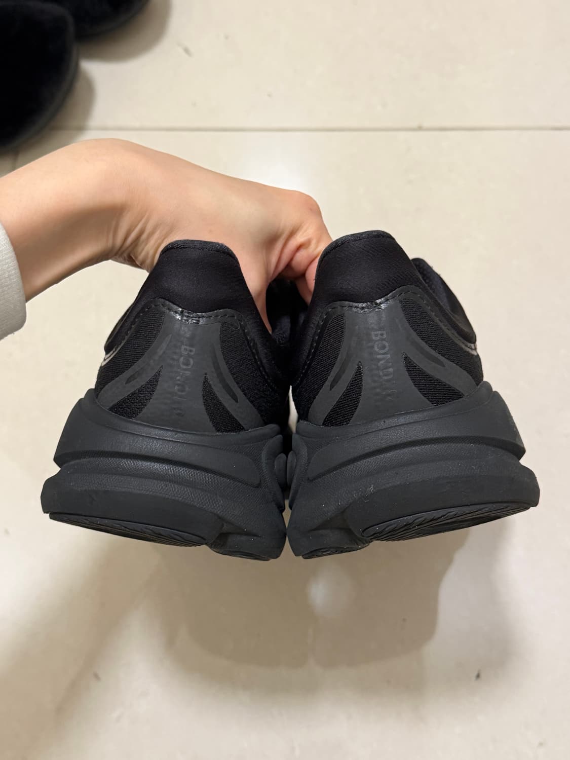 호카 본디9 남성 와이드 260 상품이미지5