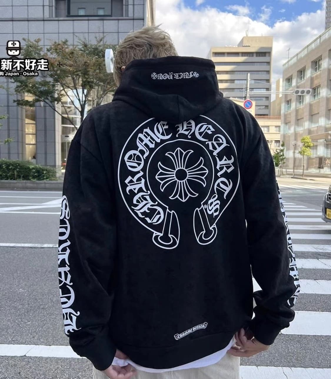 [M]크롬하츠 모노그램 풀오버 버티컬 후드집업 블랙 상품이미지1