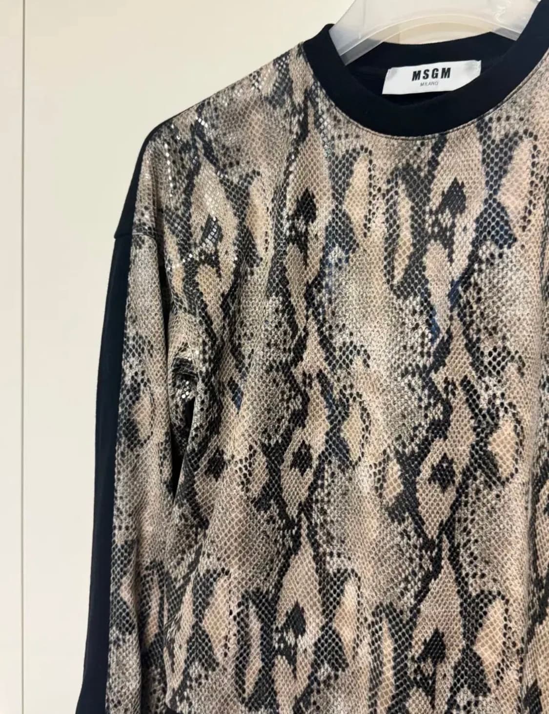 (택포) msgm 여성 맨투맨  XS(한국 S) 상품이미지5