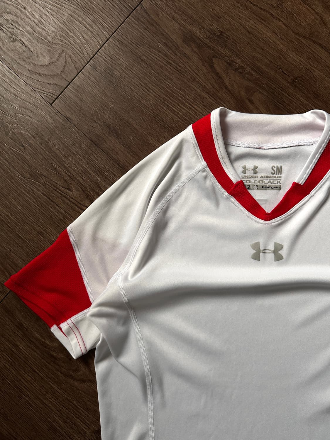 Under Armour Coldblack 레드 포인트 티셔츠 상품이미지9