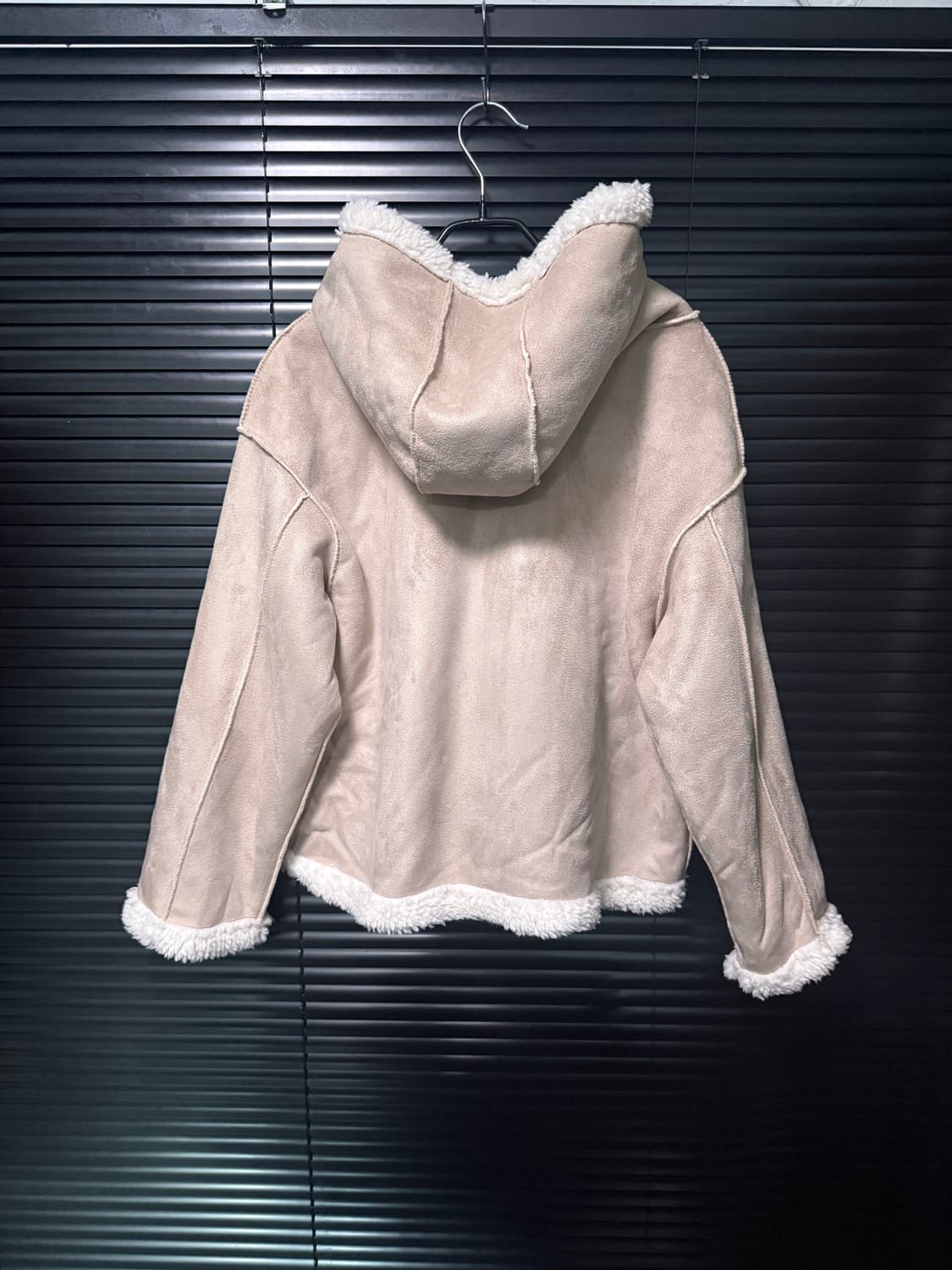 보세 양털 털 안감 베이지 후드 후디 무스탕 떡볶이 코트 여밈 아이보리  상품이미지5