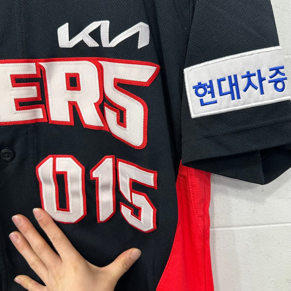 아이앱스튜디오 X 기아타이거즈 어센틱 이도현 유니폼 상품이미지3