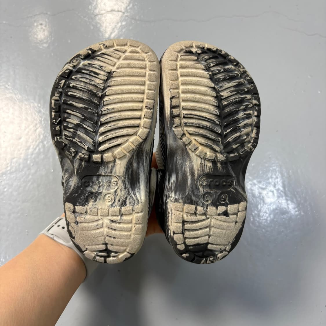 9 크록스 키즈 클래식 마블 슬리퍼 0406J 상품이미지8