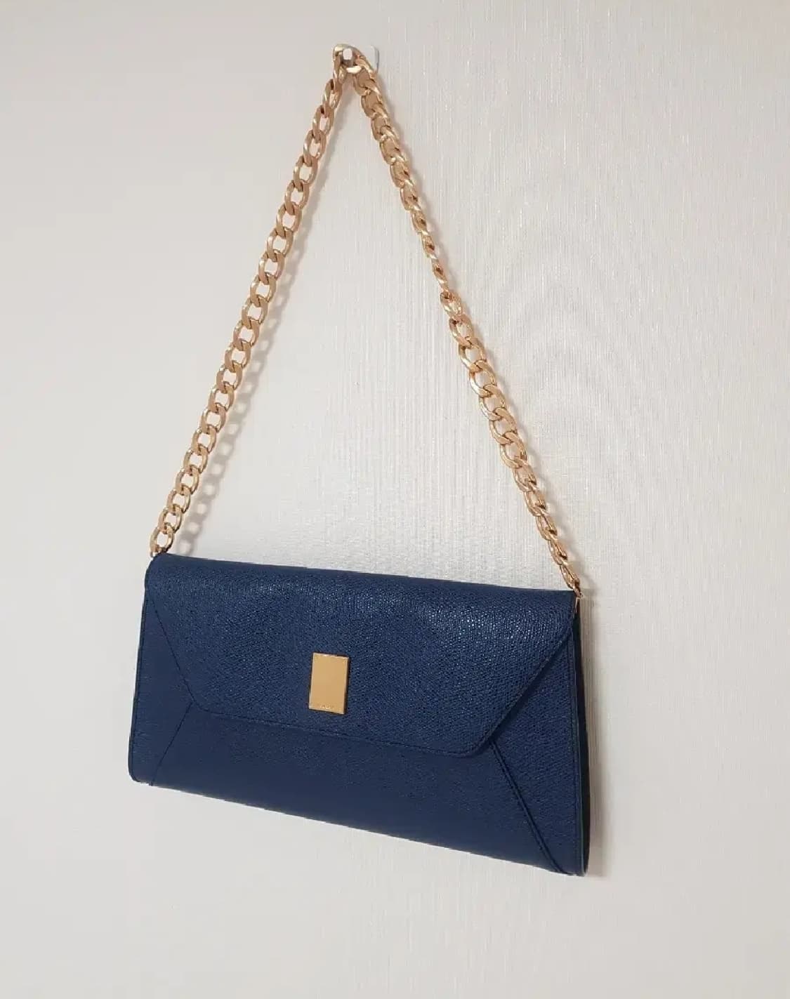 쿠론 숄더 겸 클러치백 ㅡ 정품  상품이미지4