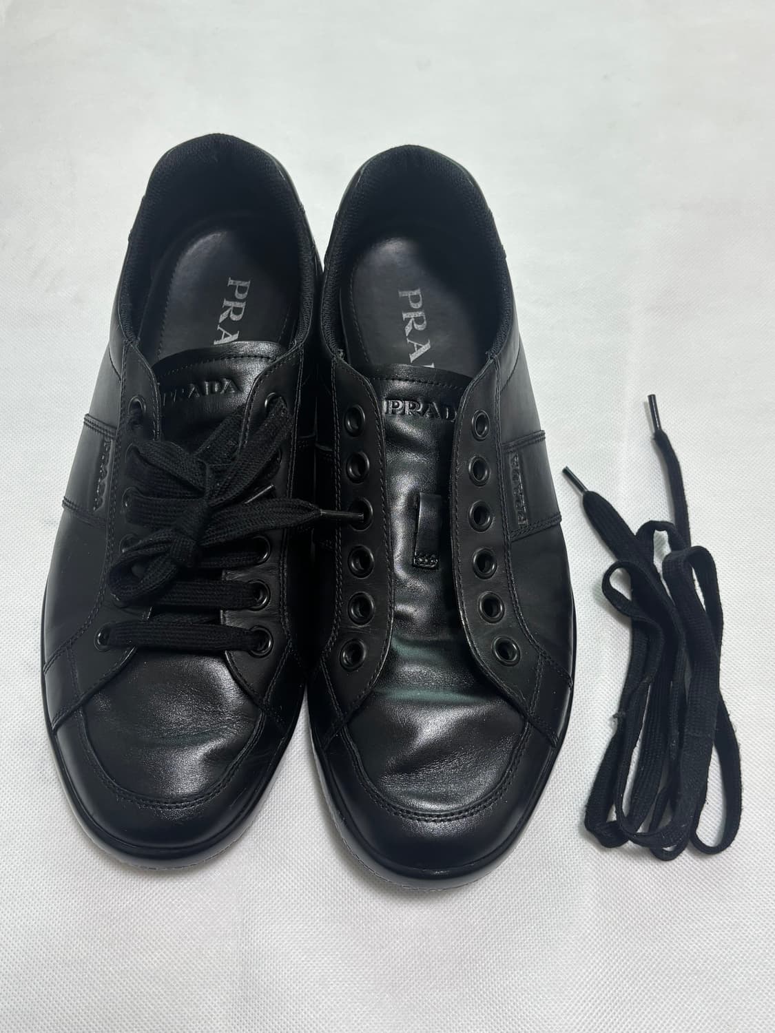 프라다 레더 스니커즈 블랙 7사이즈 상품이미지2
