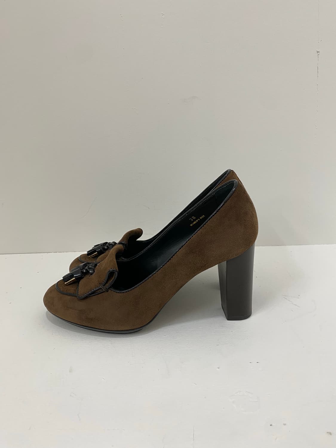 TOD’S 브라운 스웨이드 펌프스 상품이미지3