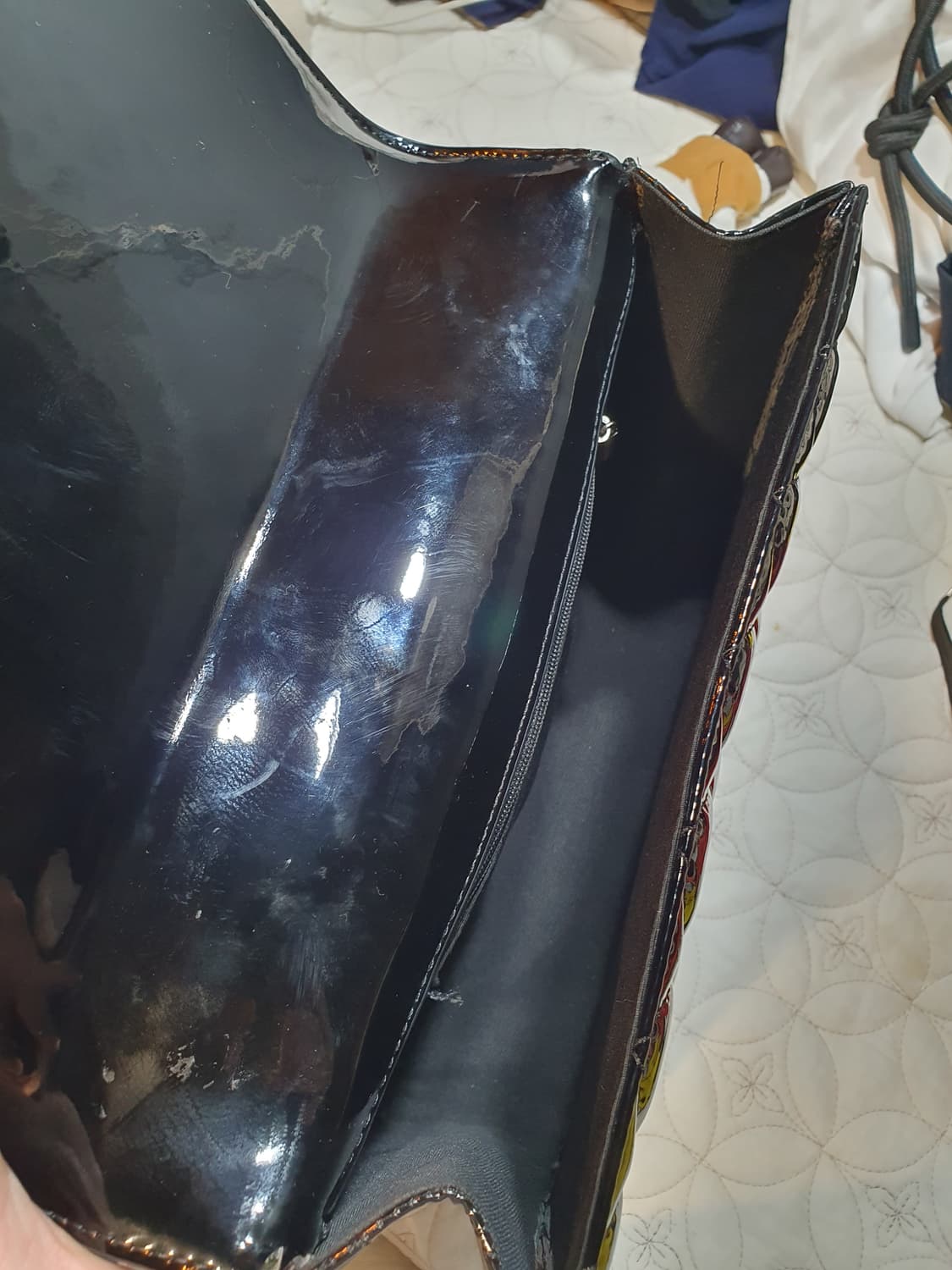 블랙 에나멜 퀼팅 체인 백팩 상품이미지6
