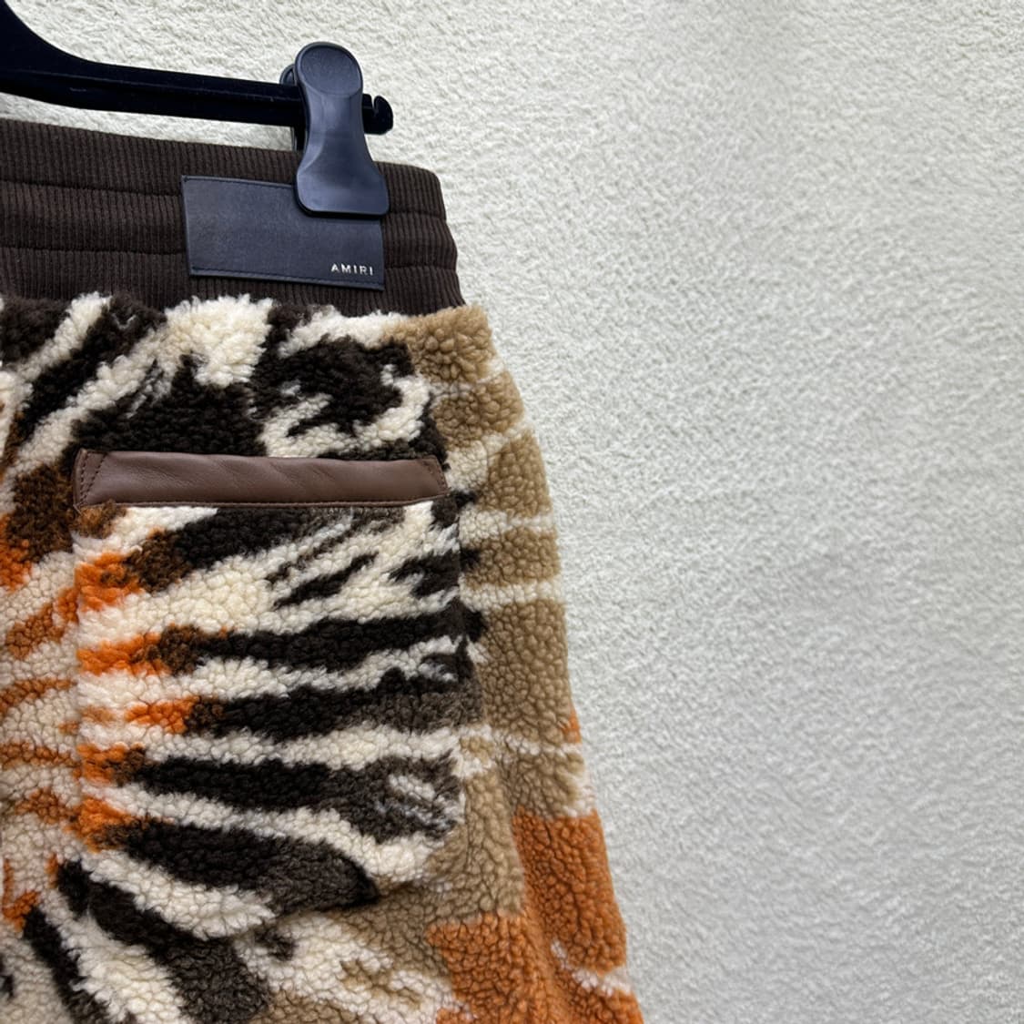 아미리 타이다이 플리스 반바지 상품이미지4