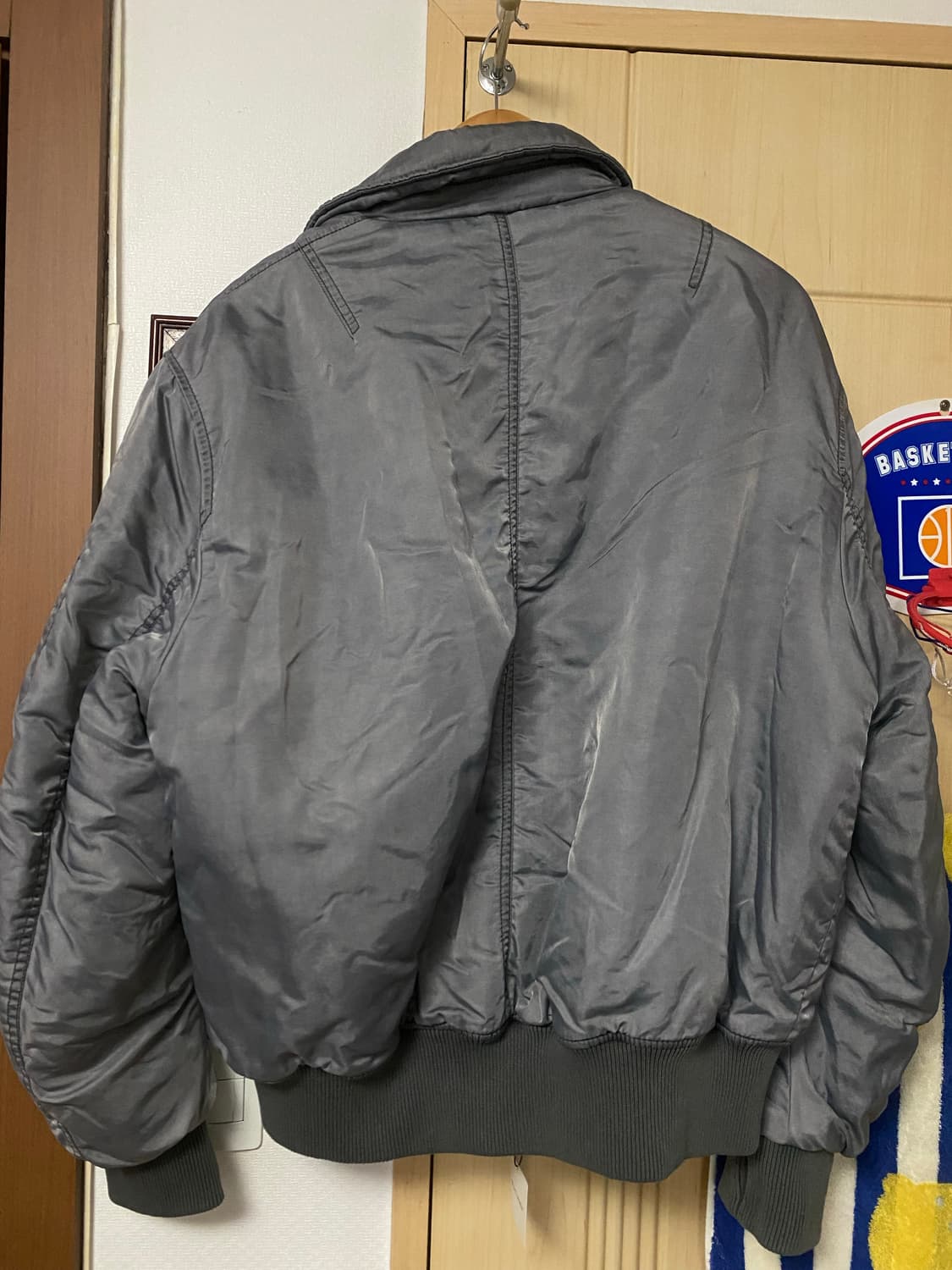 자라 봄버자켓 새제품 판매합니다. 상품이미지6