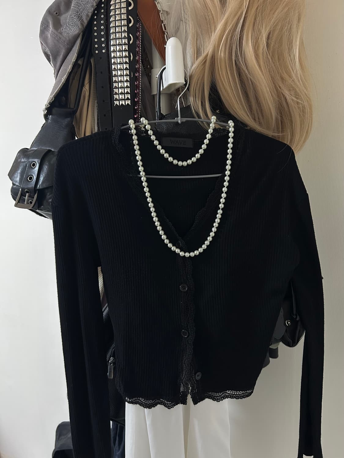 애즈온 블랙 레이스 가디건 상품이미지1