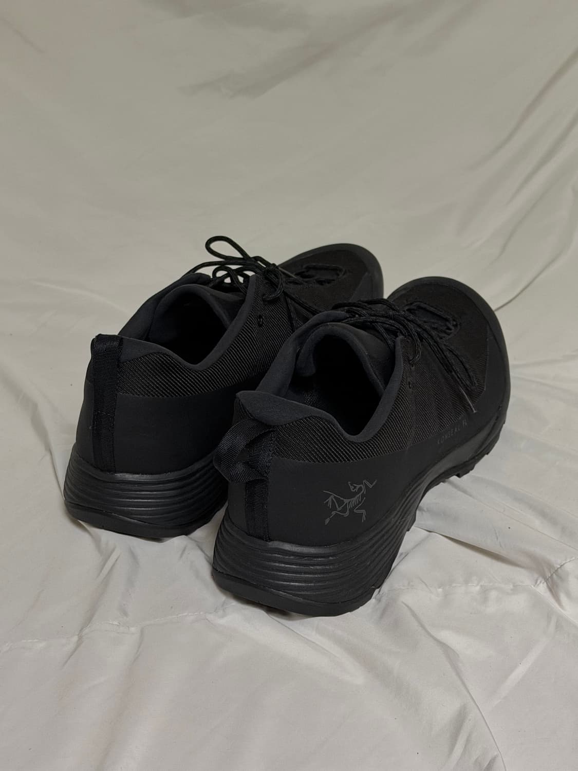 아크테릭스 컨실 FL2 고어텍스 스니커즈 상품이미지5