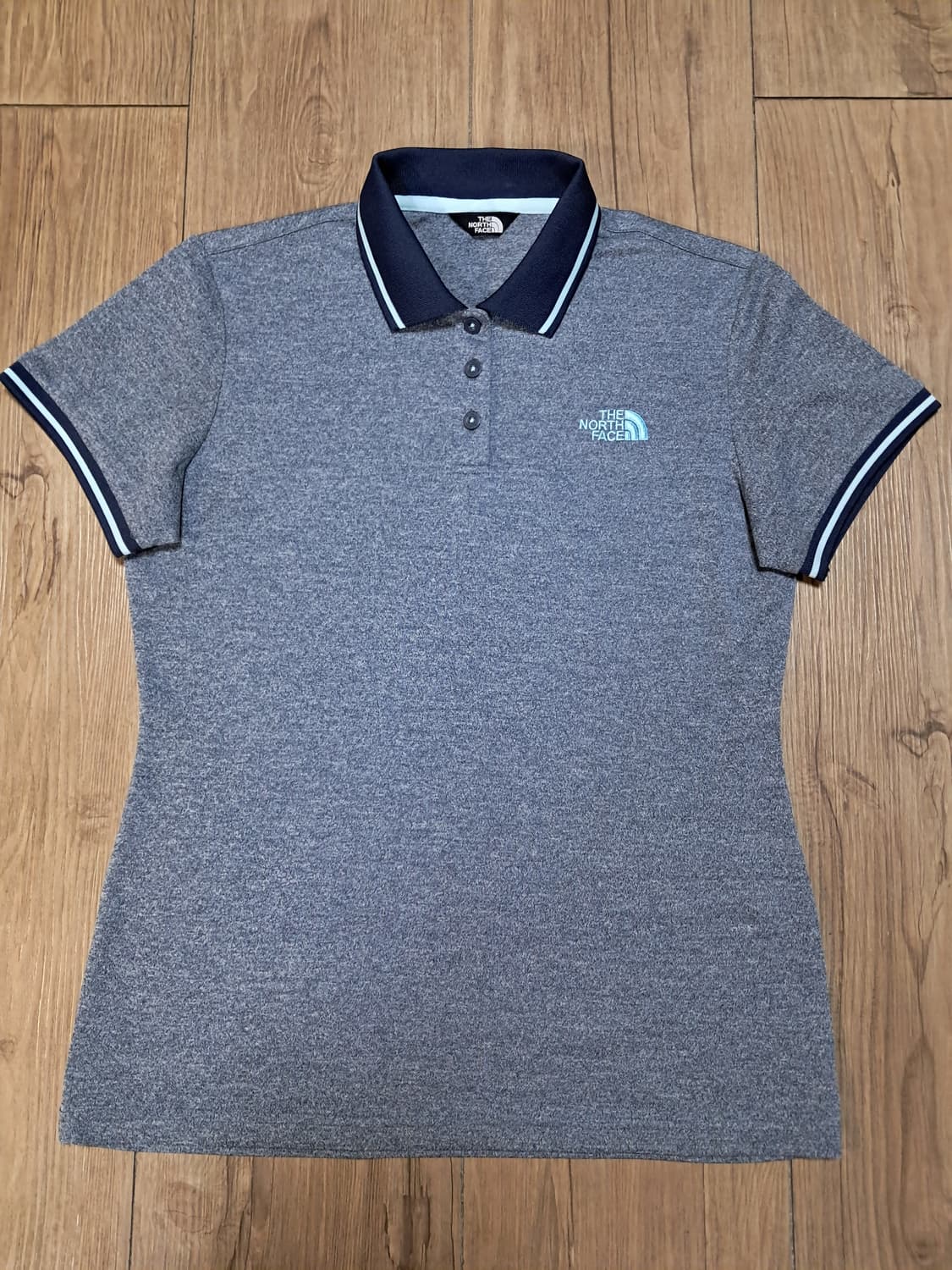 나이키 여성 반팔티 M 상품이미지3