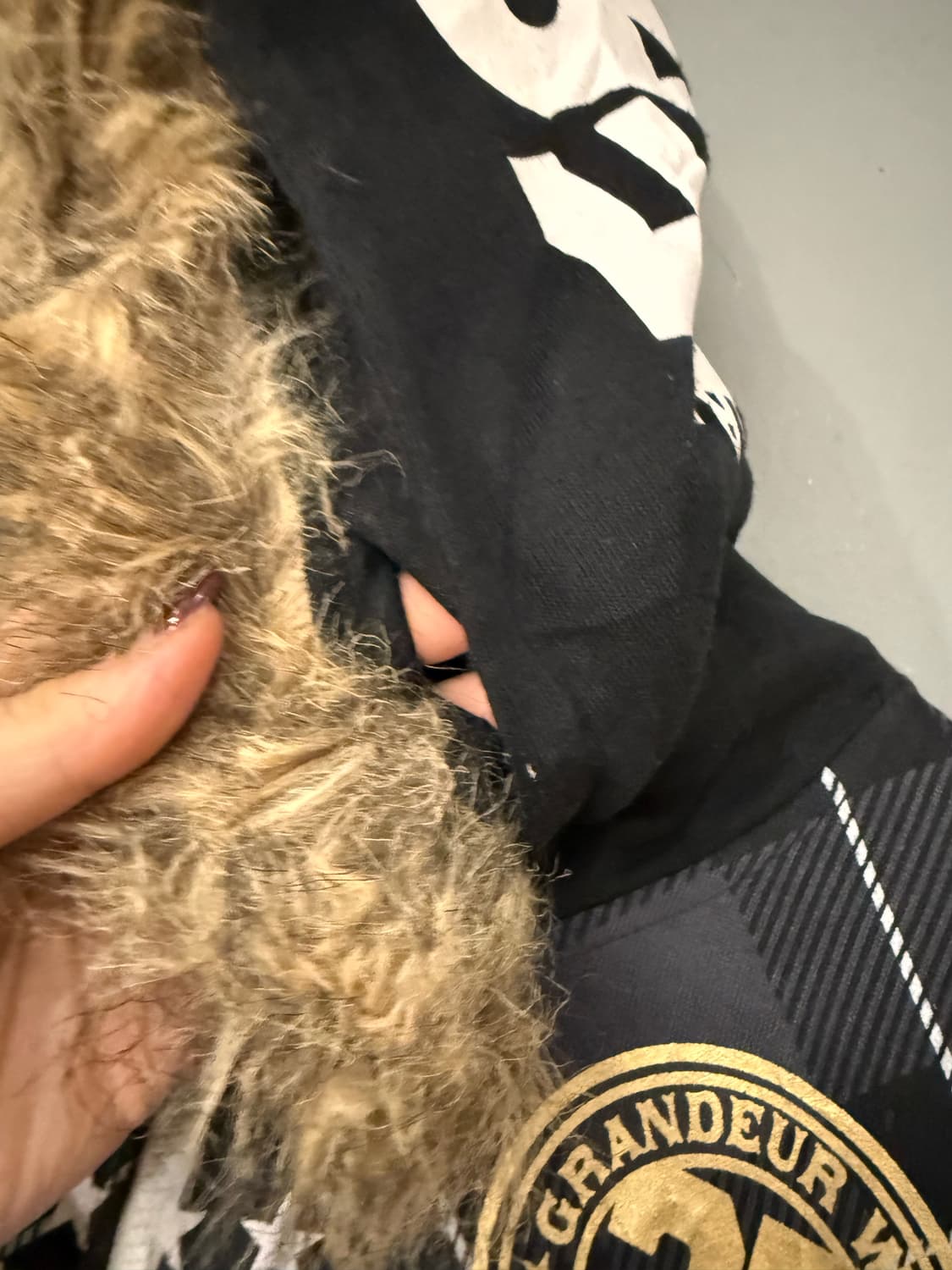 check pattern lettering fur hood zip-up 상품이미지9