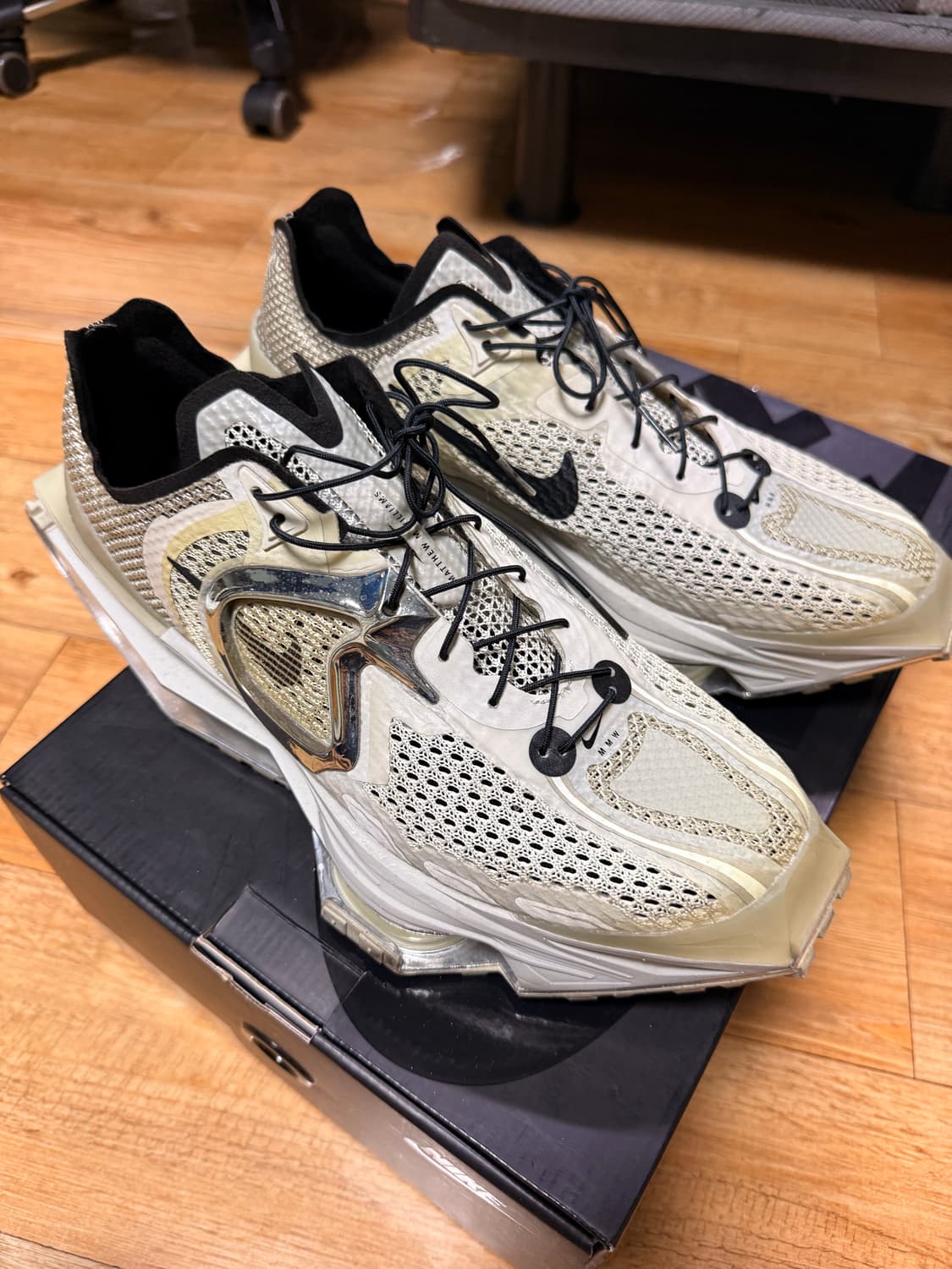 나이키 mmw 줌 004 스톤 상품이미지1