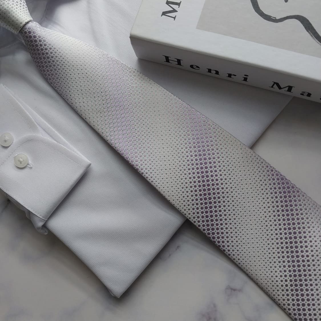 아쿠아스큐텀 실크 도트 텍스처 넥타이 9.2cm A+등급 K2030
 상품이미지2