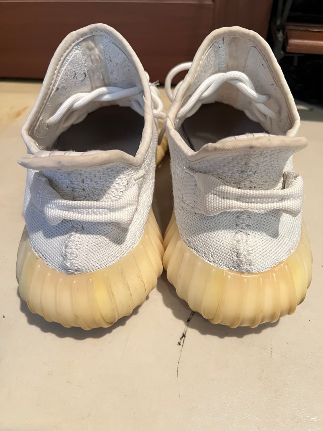 아디다스 이지부스트 350 v2 크림화이트 280 상품이미지4