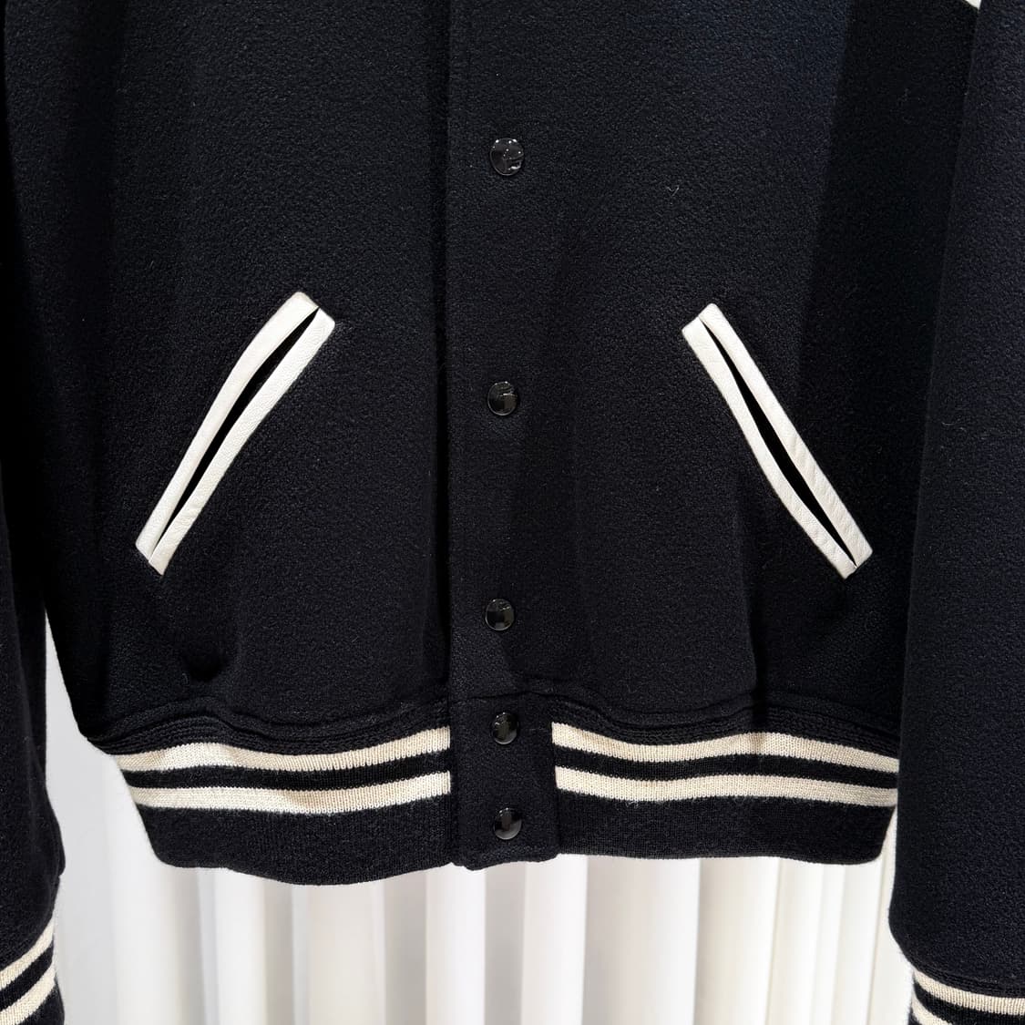 50 / 생로랑 울 테디 바시티 자켓 상품이미지4