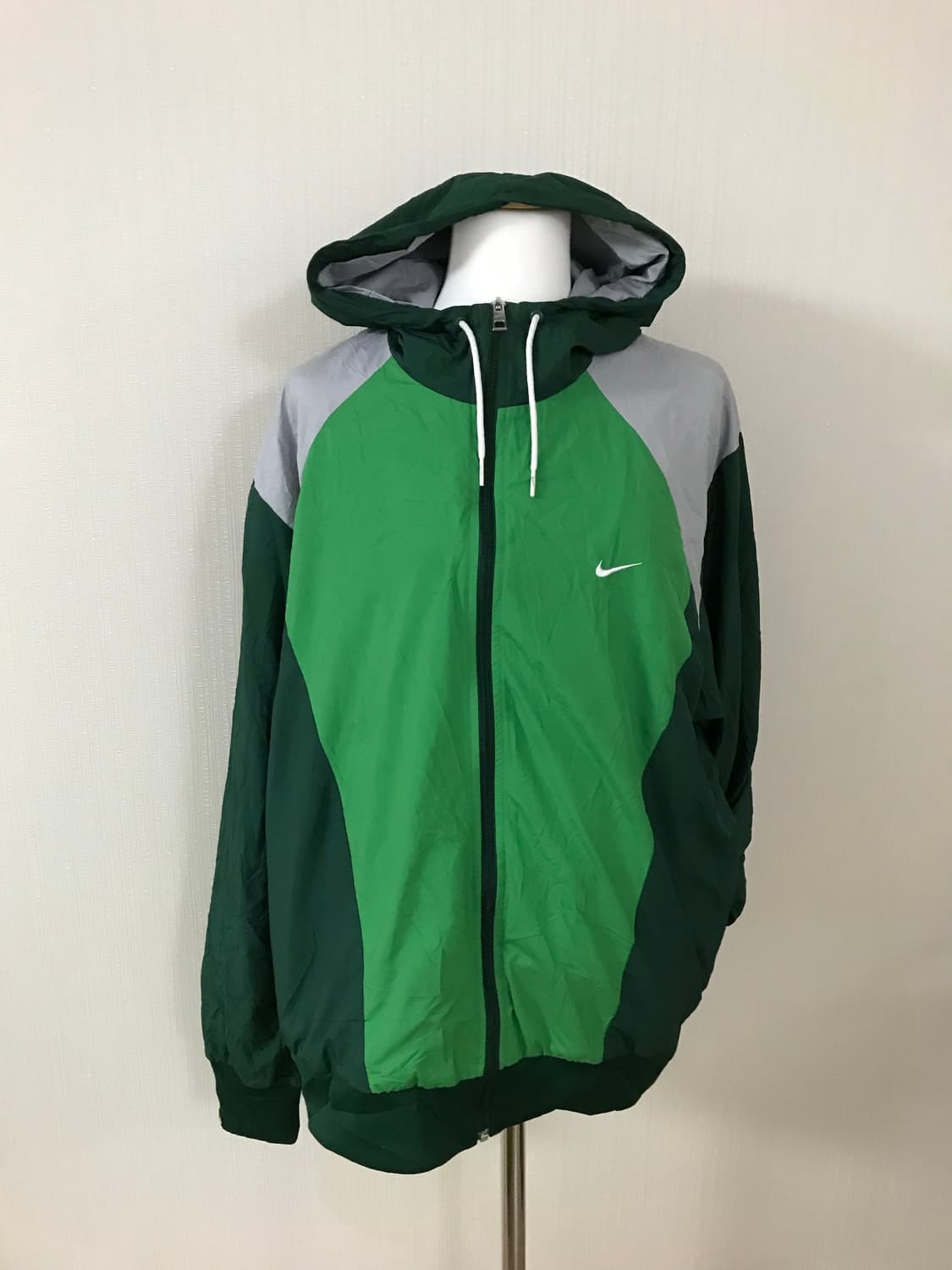 나이키 그린 배색 바람막이 상품이미지1