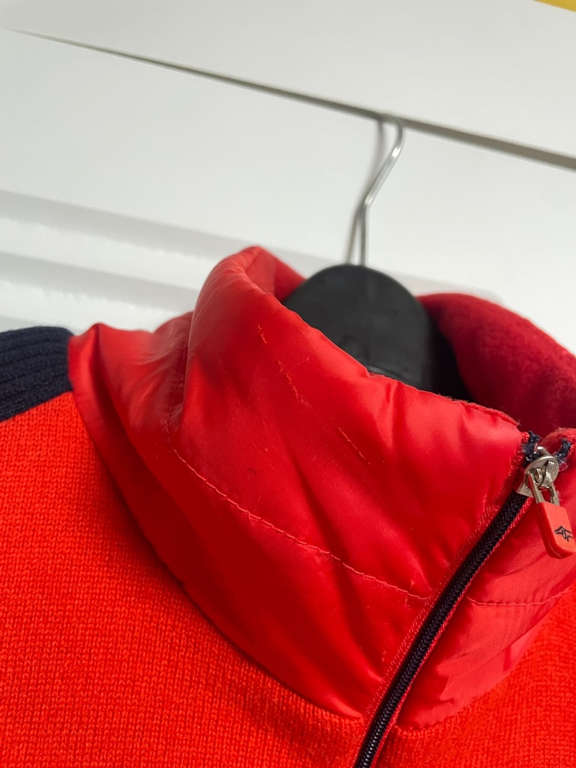 루이까스텔 방풍 니트 상품이미지4