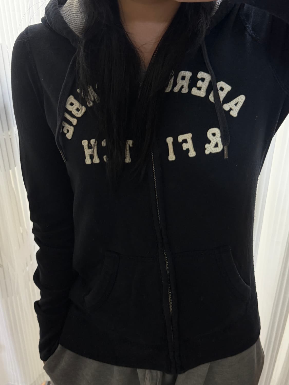 대장템 슬림핏 아베크롬비 네이비 후드집업 L 상품이미지1