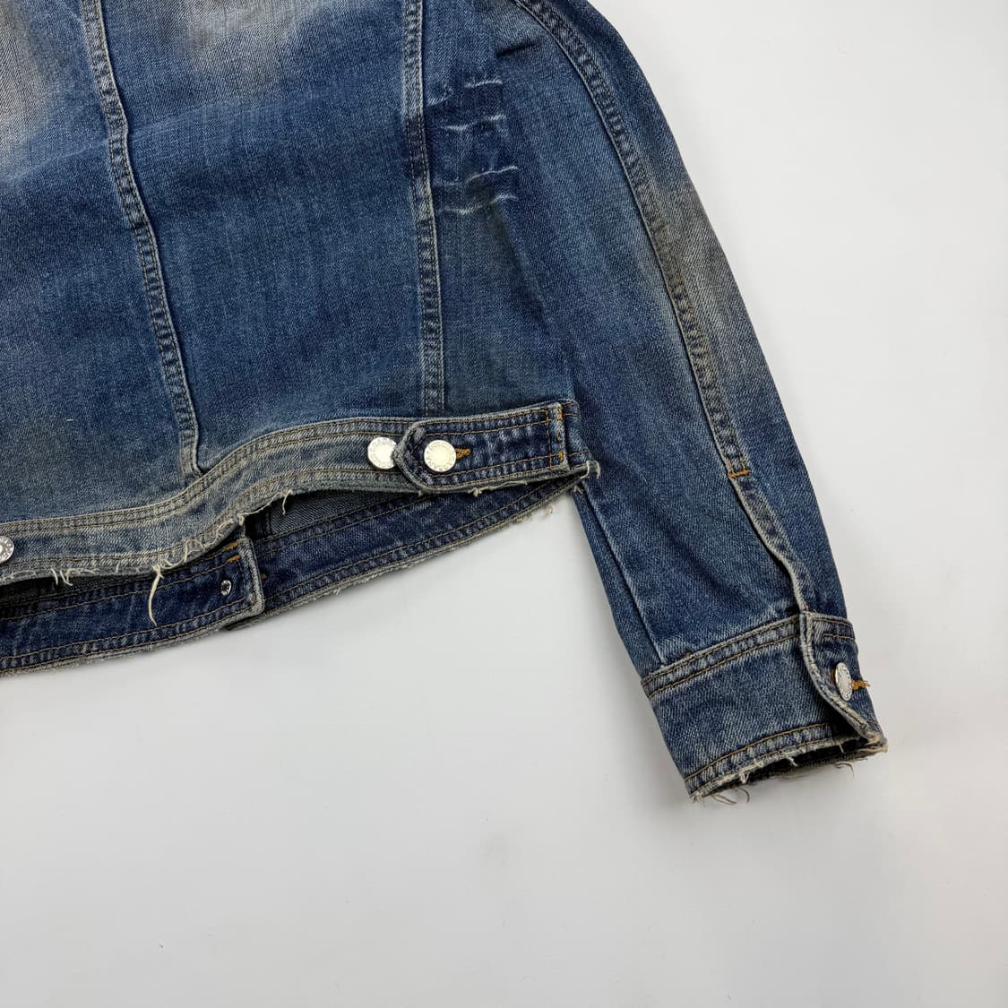 돌체앤가바나 워싱 크롭 데님자켓 상품이미지10