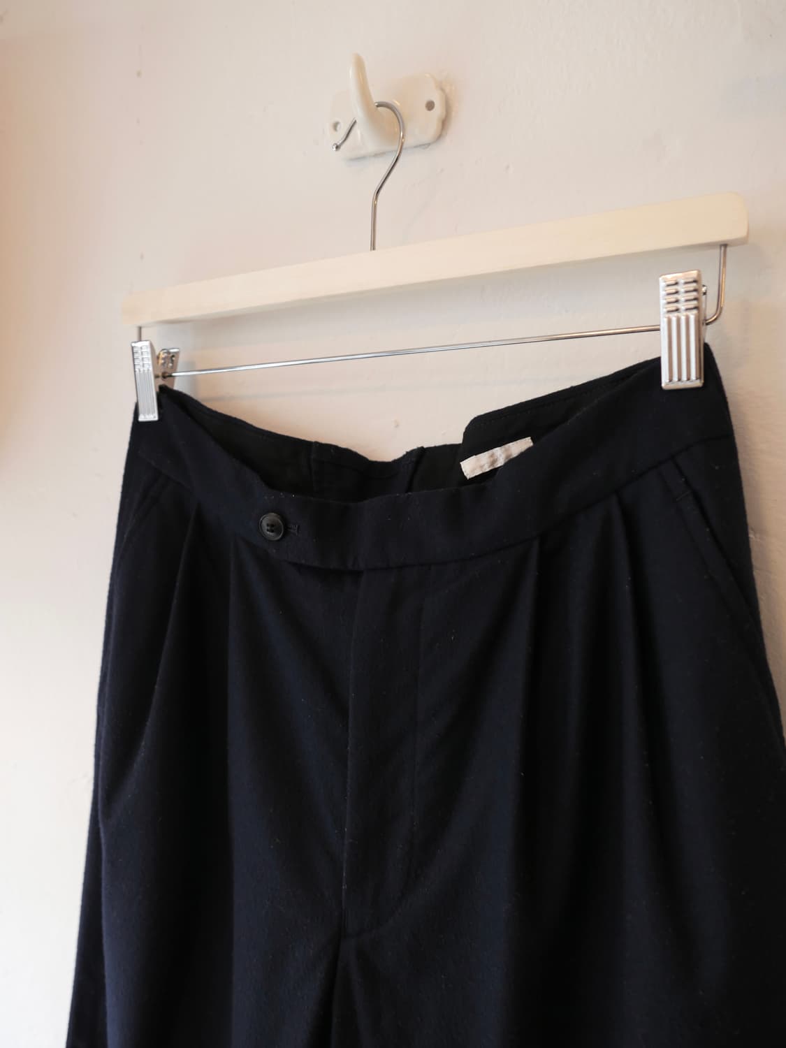 코모리 울 턱 팬츠 상품이미지2