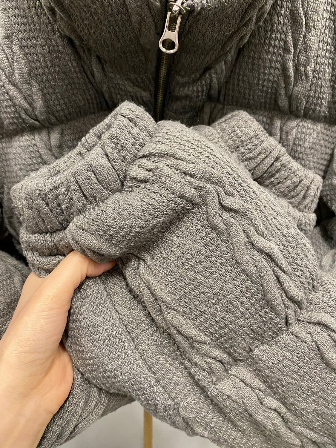 프렌다 니트패딩 그레이 상품이미지4