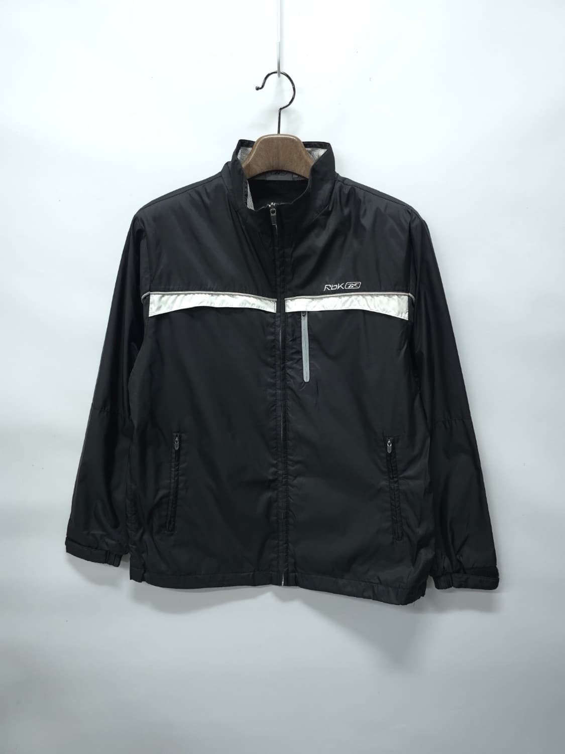 리복 RBK 블랙 바람막이 자켓 ( 남성95 ) 상품이미지1