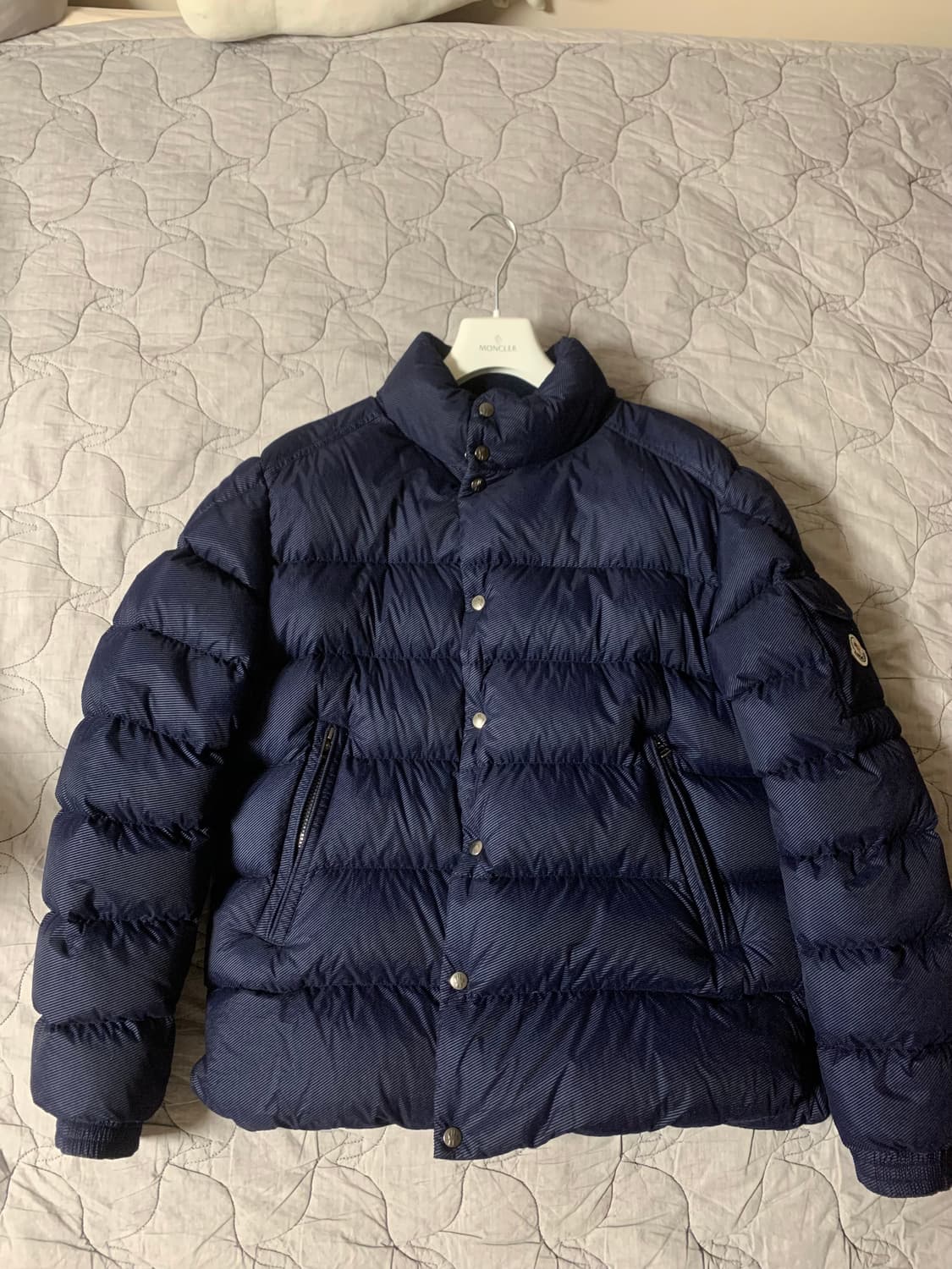 몽클레어 룰 네이비 다운 자켓 상품이미지3