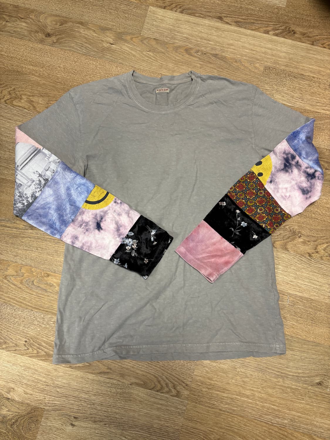 (4)  캐피탈 히피 롱슬리브 티셔츠 상품이미지1