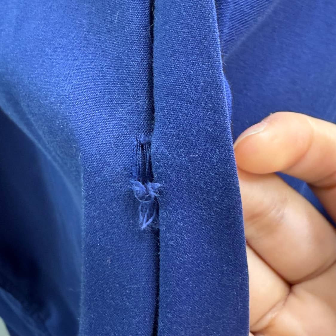 [41] 프라다 네이비 셔츠 상품이미지8