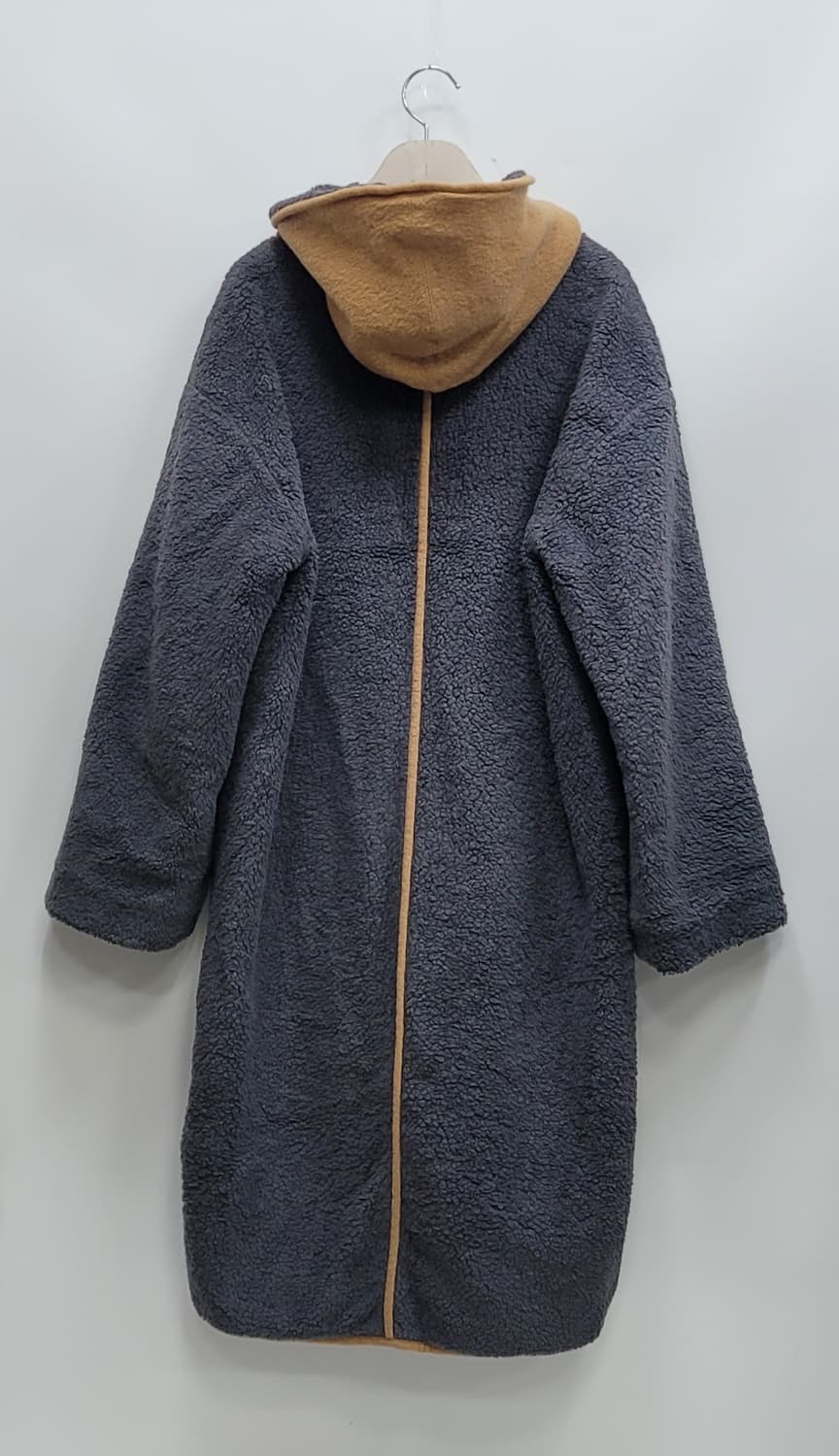 한섬 SJYP 20FW 쉐르파 포켓 플리스 후드 코트 / 여 M
 상품이미지2