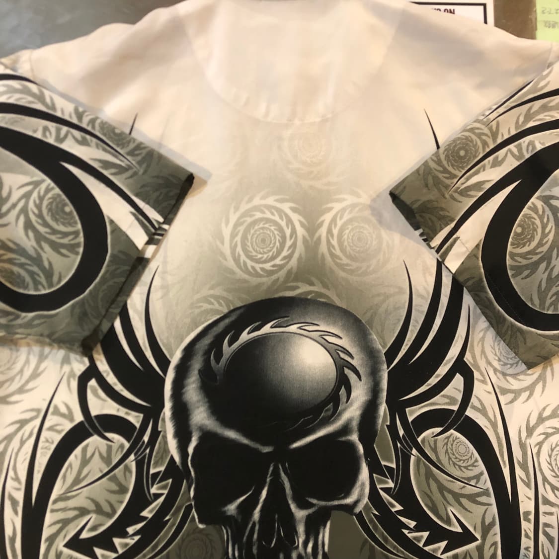 [NO.9] y2k 트라이벌 반팔 셔츠 화이트 상품이미지4