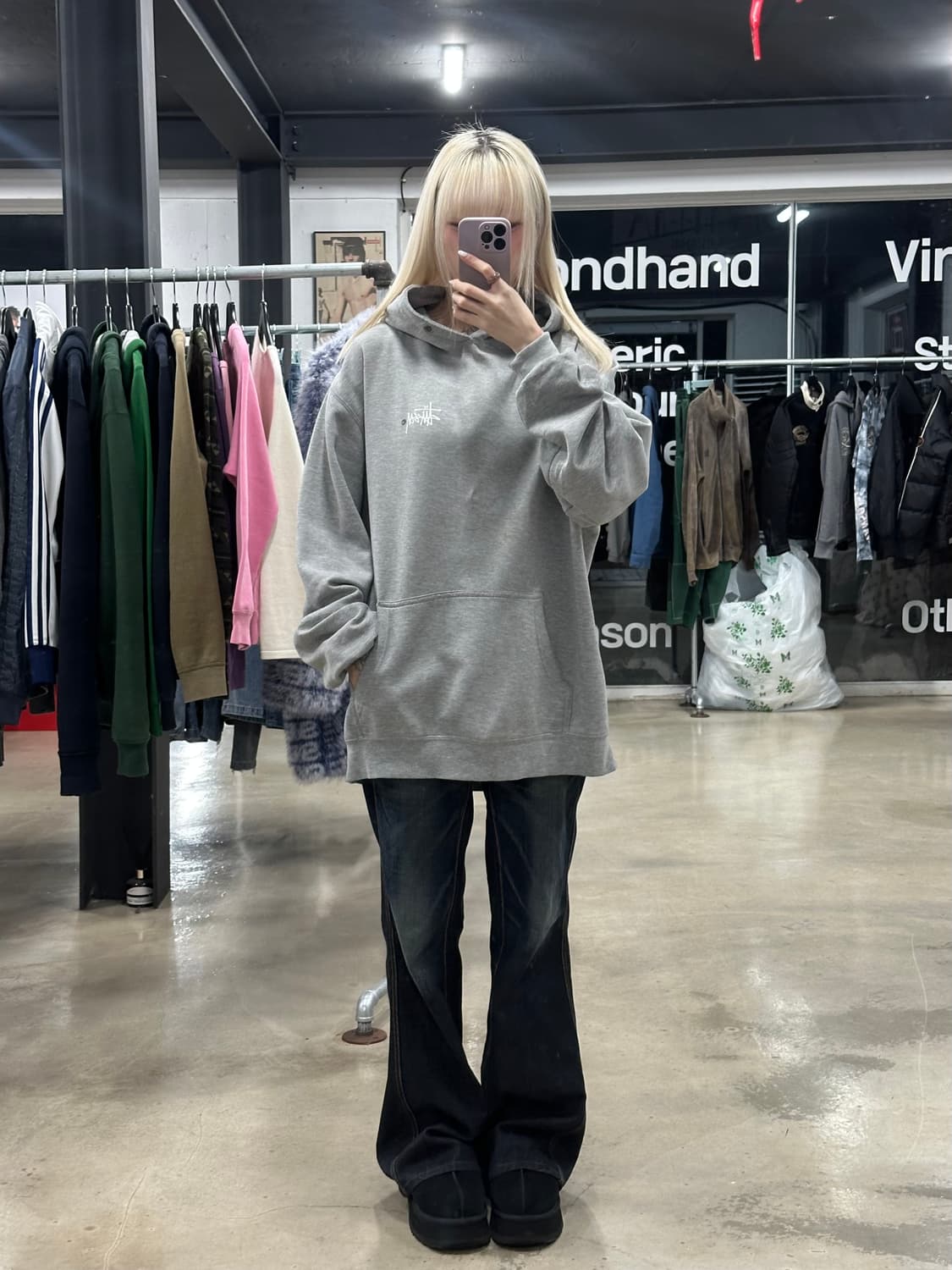 스투시 로고 후드티 상품이미지1