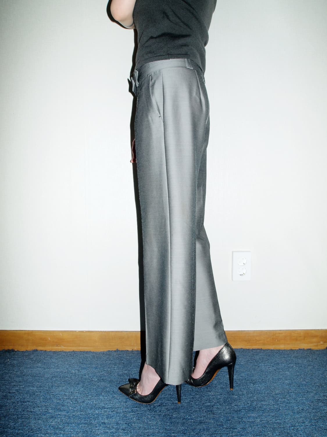 Wool Low Rise Wide Pants 상품이미지3
