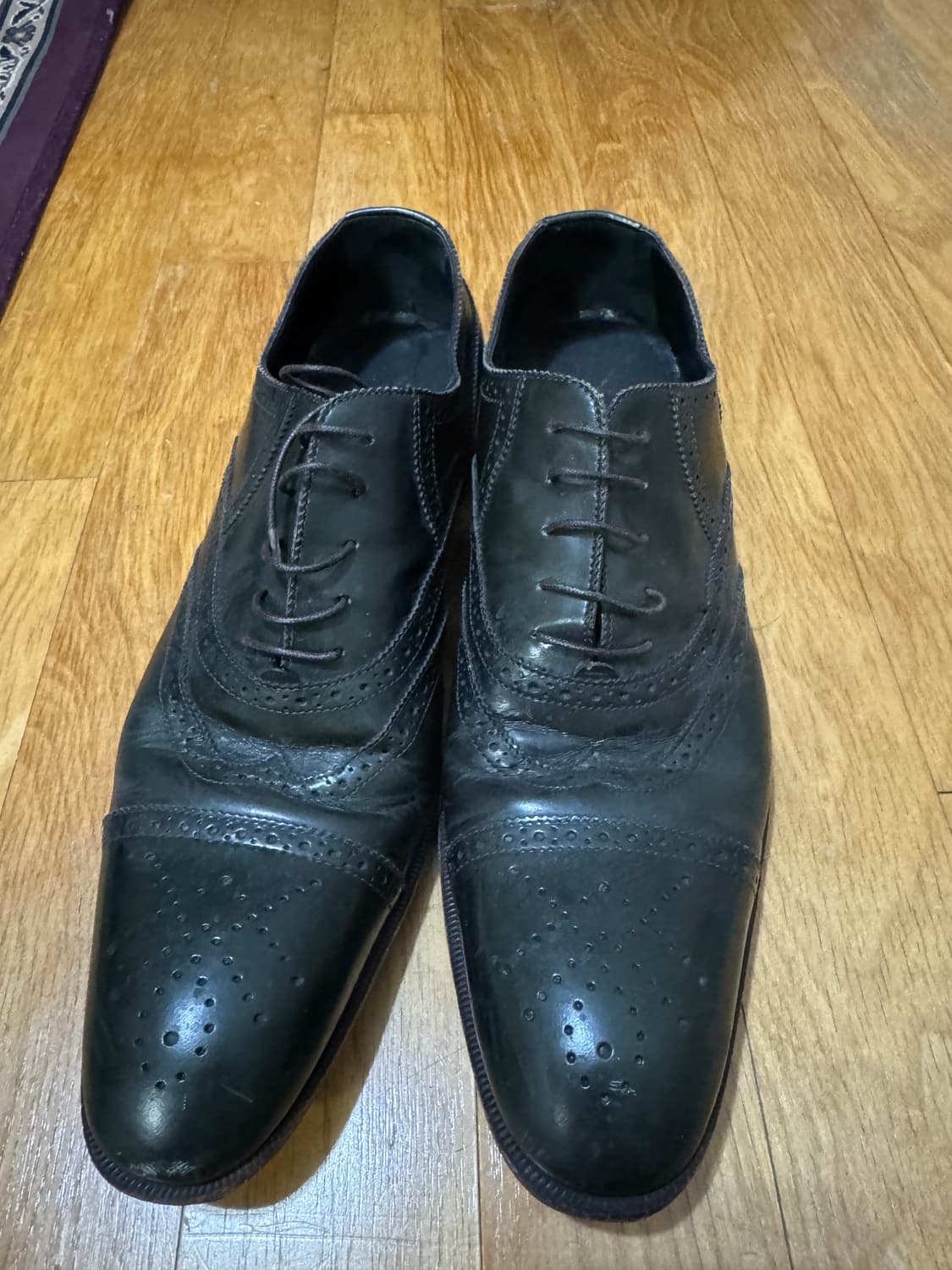 YSL 생로랑 남성 윙팁 로퍼 팝니다 상품이미지1