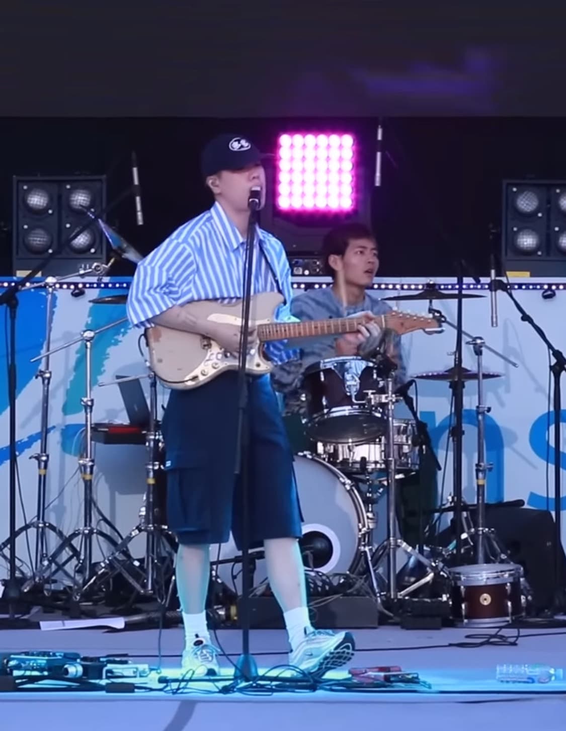 [오혁 착용]마틴로즈 18ss 오버사이즈 롱셔츠 블루 스트라이프 S 상품이미지1