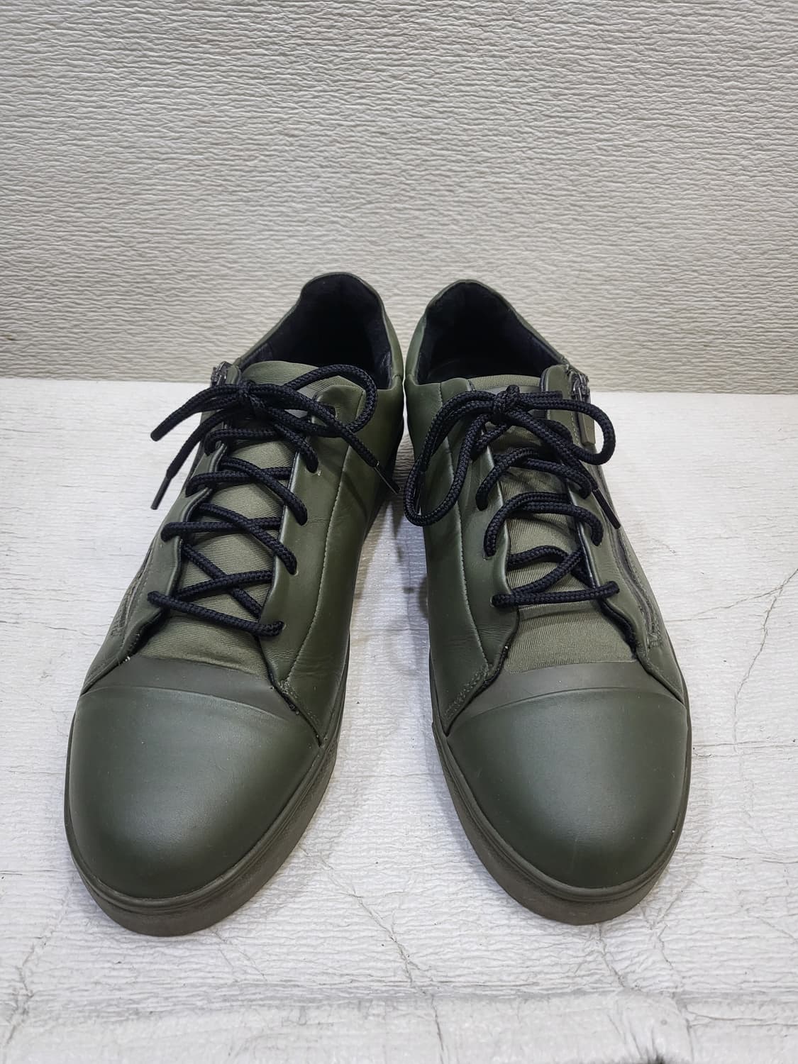 살레와 스니커즈 정품 280사이즈 상품이미지1